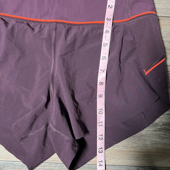 Athleta‎ Run With It Short - XS - Picture 6 of 11